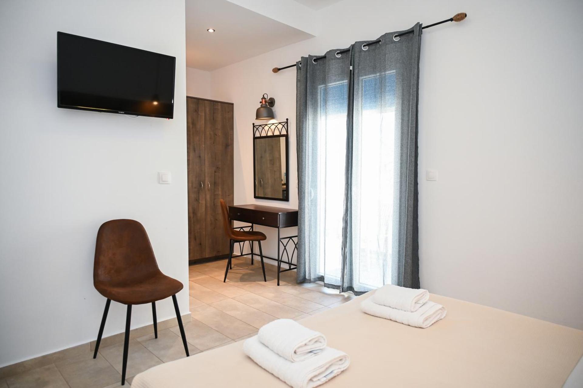 Glaronisia Hotel - Photo 28