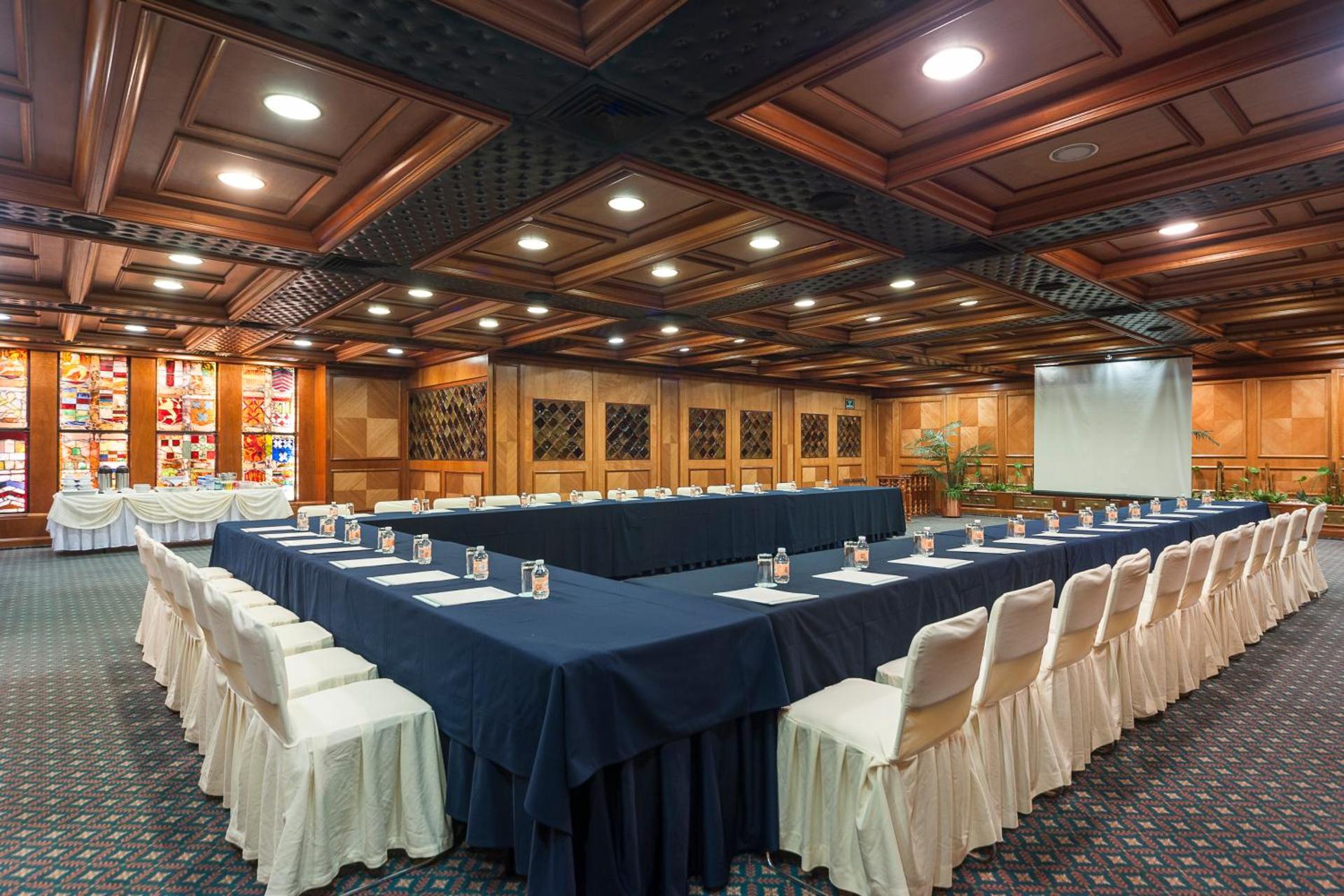 Hotel Casa Blanca - Photo 16