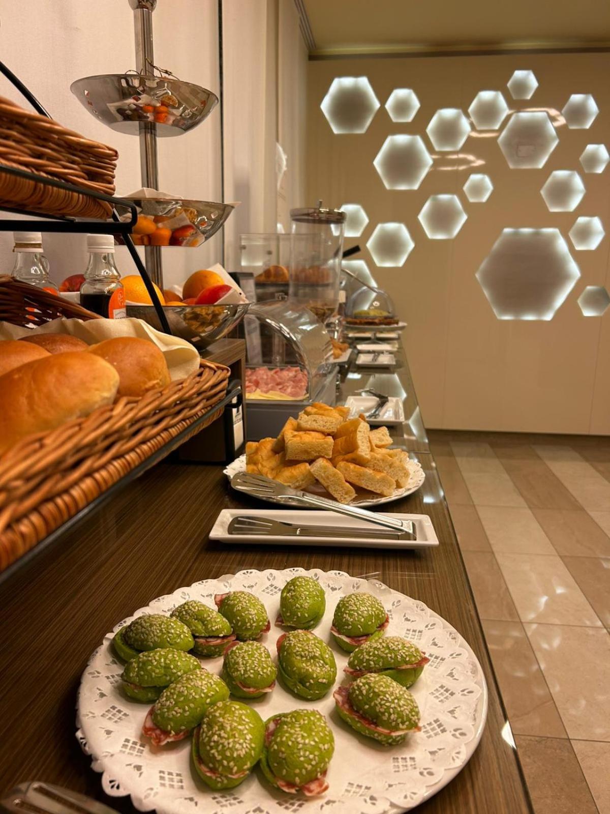 Hotel Motel 2 - Photo 23