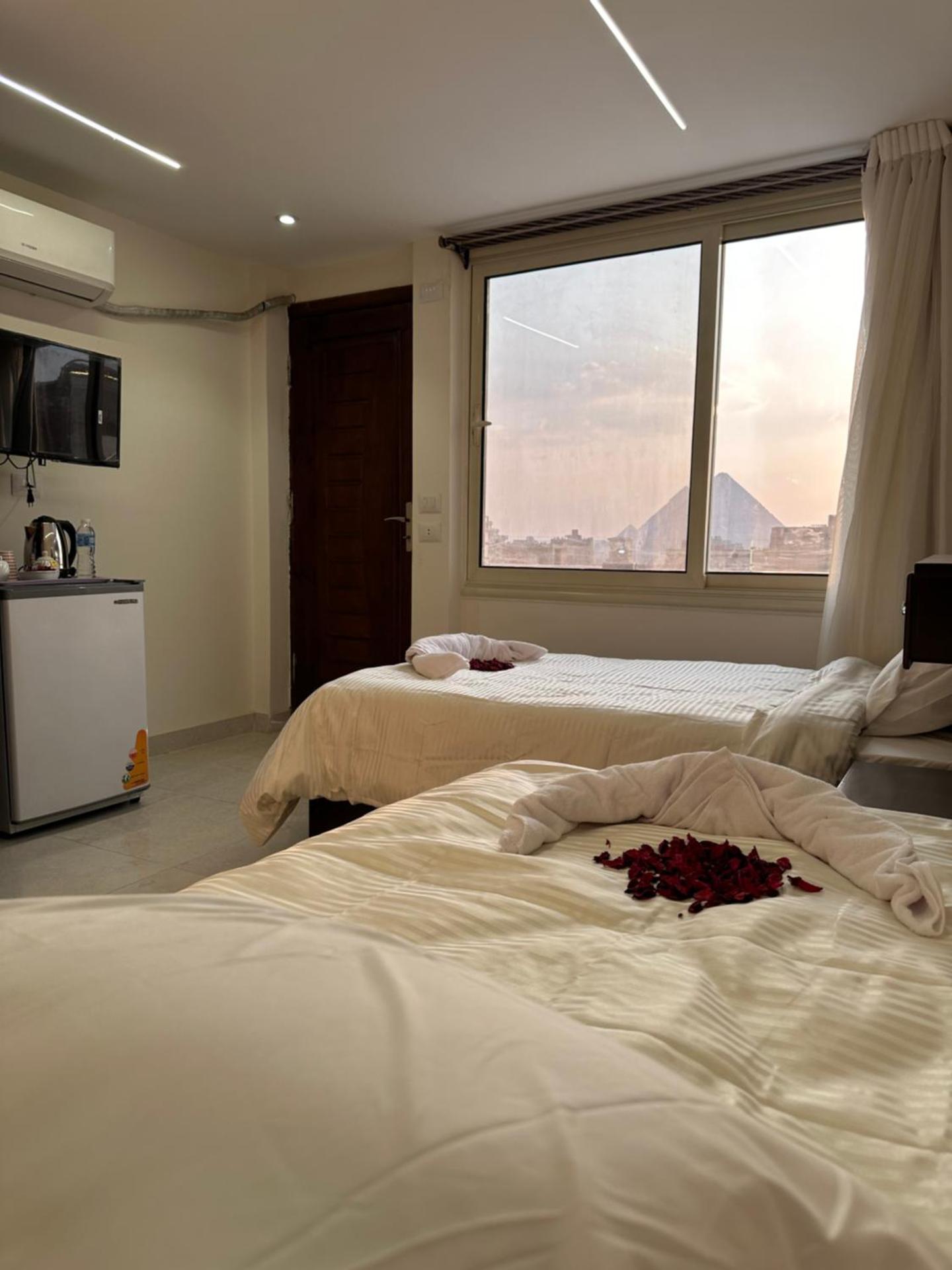 Sun 3 Pyramids Inn - Photo 12