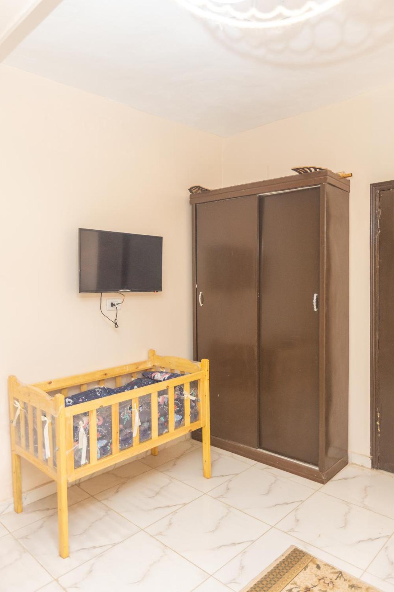 Grensha Pyramids inn - Photo 38