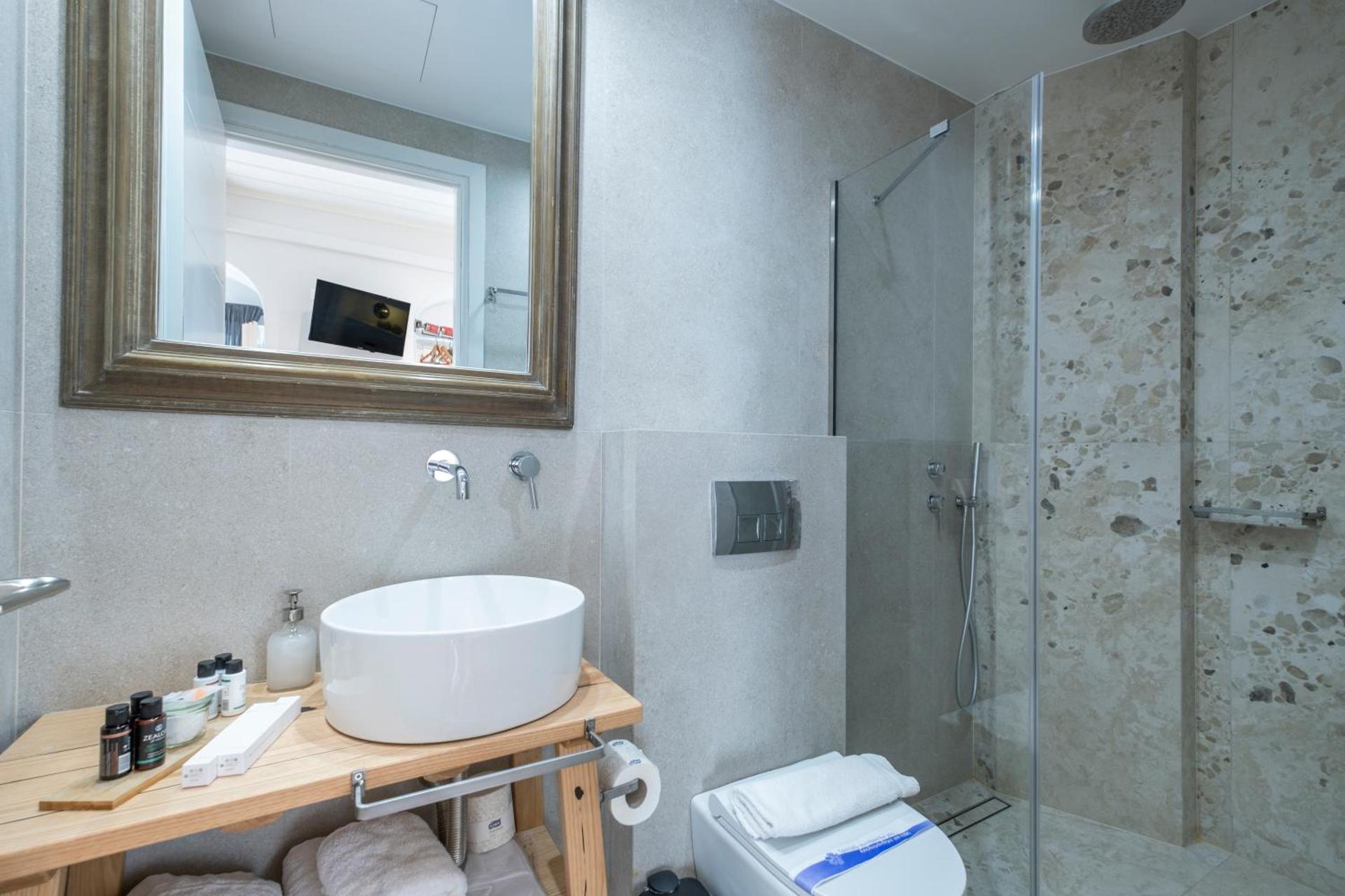 Standard Double Room Amymone Building - Photo 3