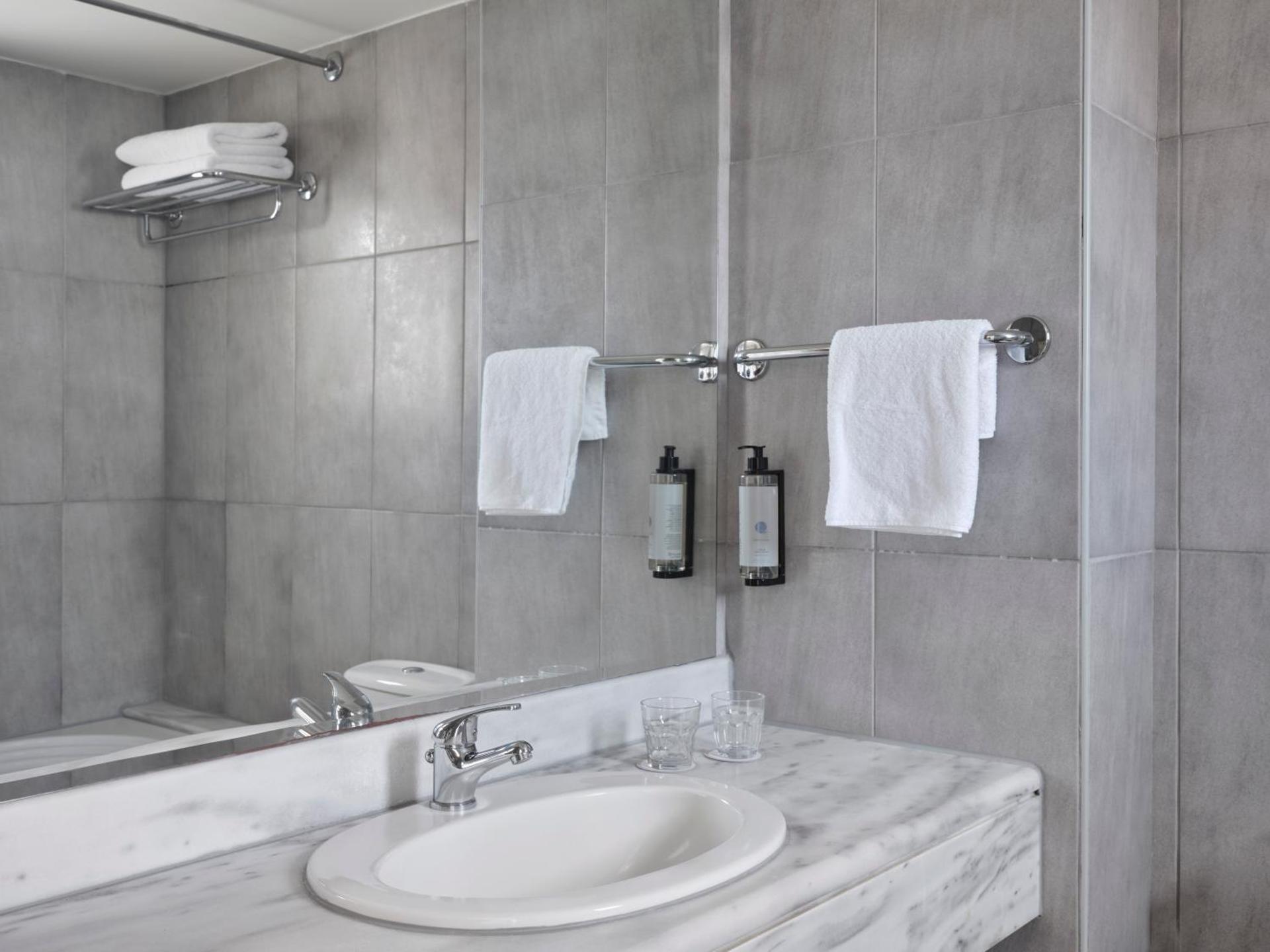 Atlantica Mikri Poli Rhodes - Photo 6