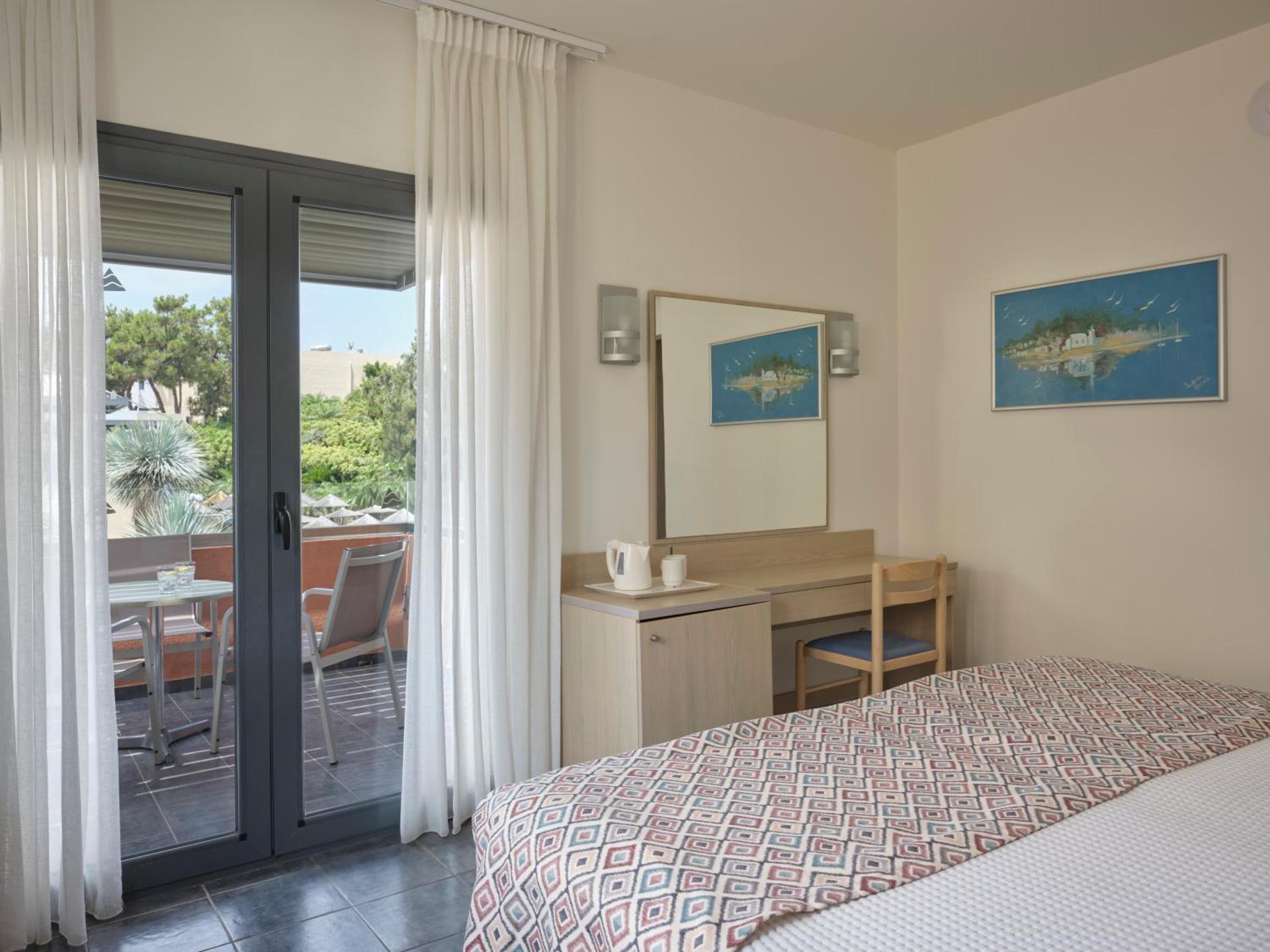 Atlantica Mikri Poli Rhodes - Photo 4