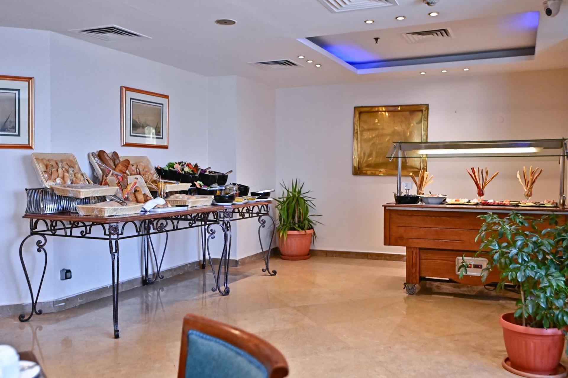 Swiss Inn Nile Hotel - Photo 54