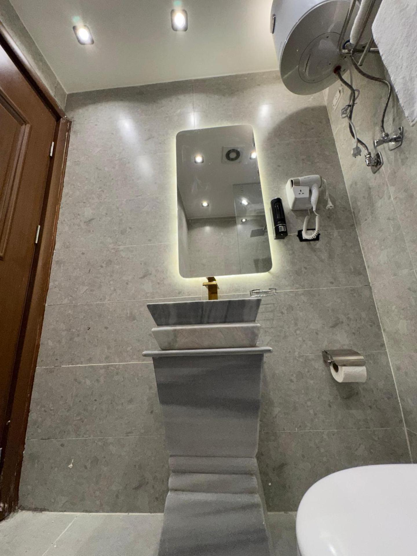 New White Pyramids Inn - Photo 50