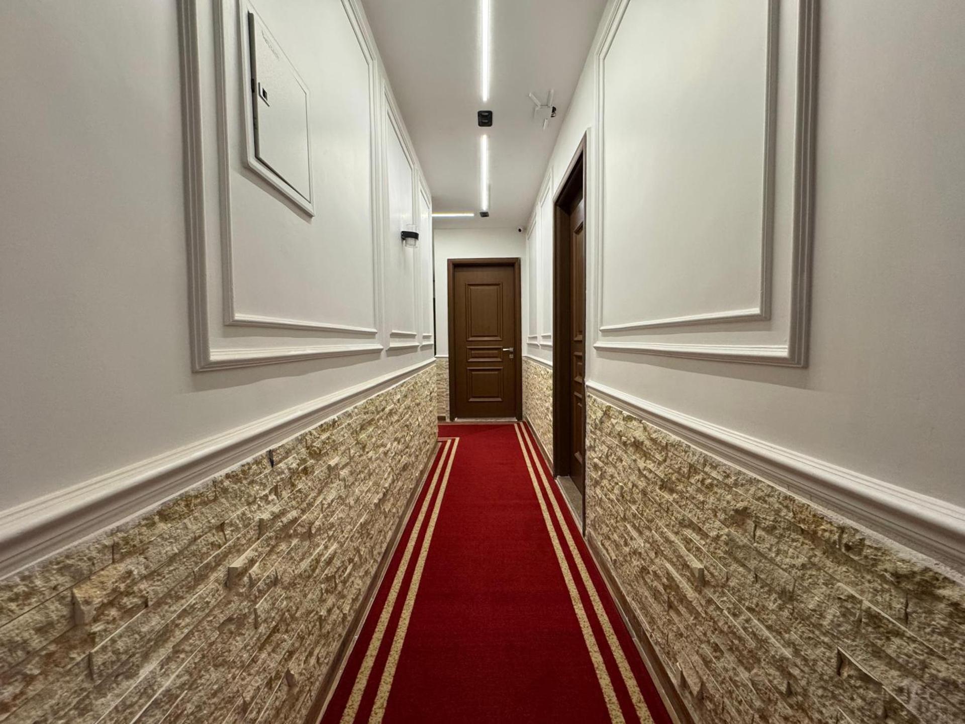 New White Pyramids Inn - Photo 21