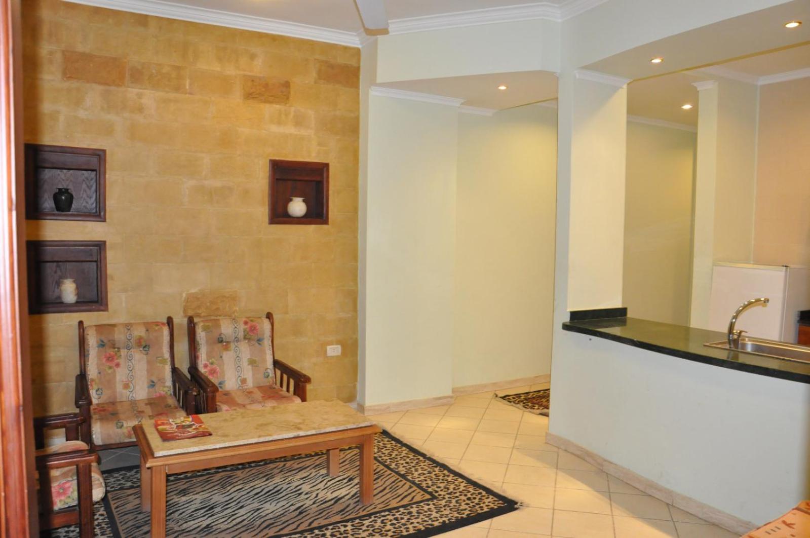 Eye of Horus House - Photo 27