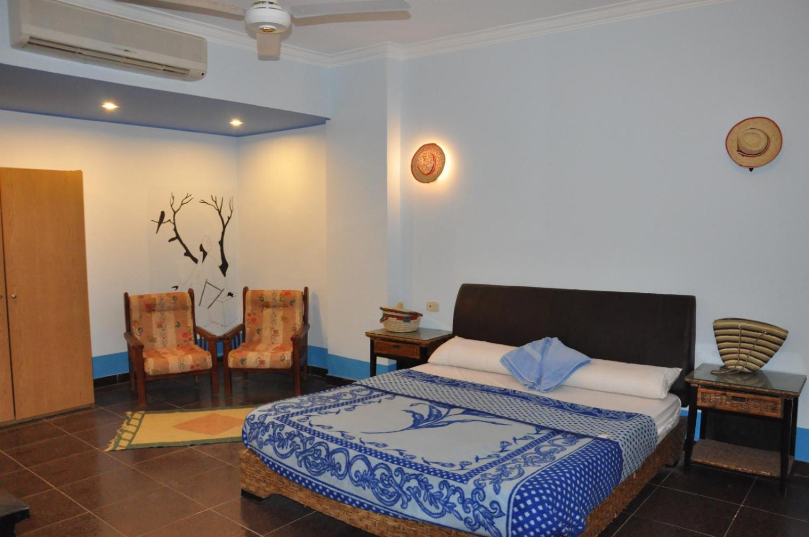 Eye of Horus House - Photo 59