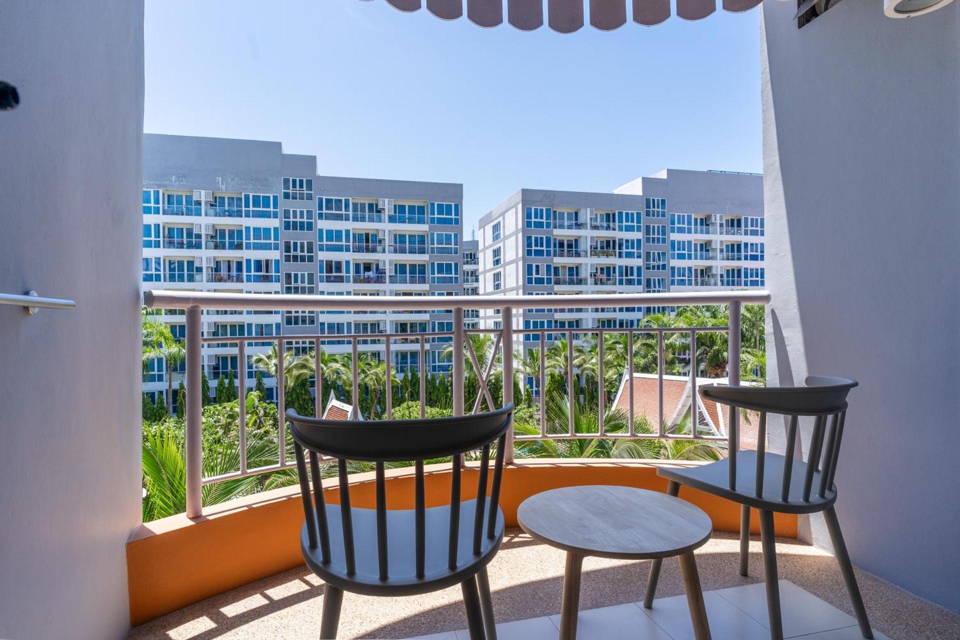 Heeton Concept Hotel Pattaya by Compass Hospitality - Photo 12