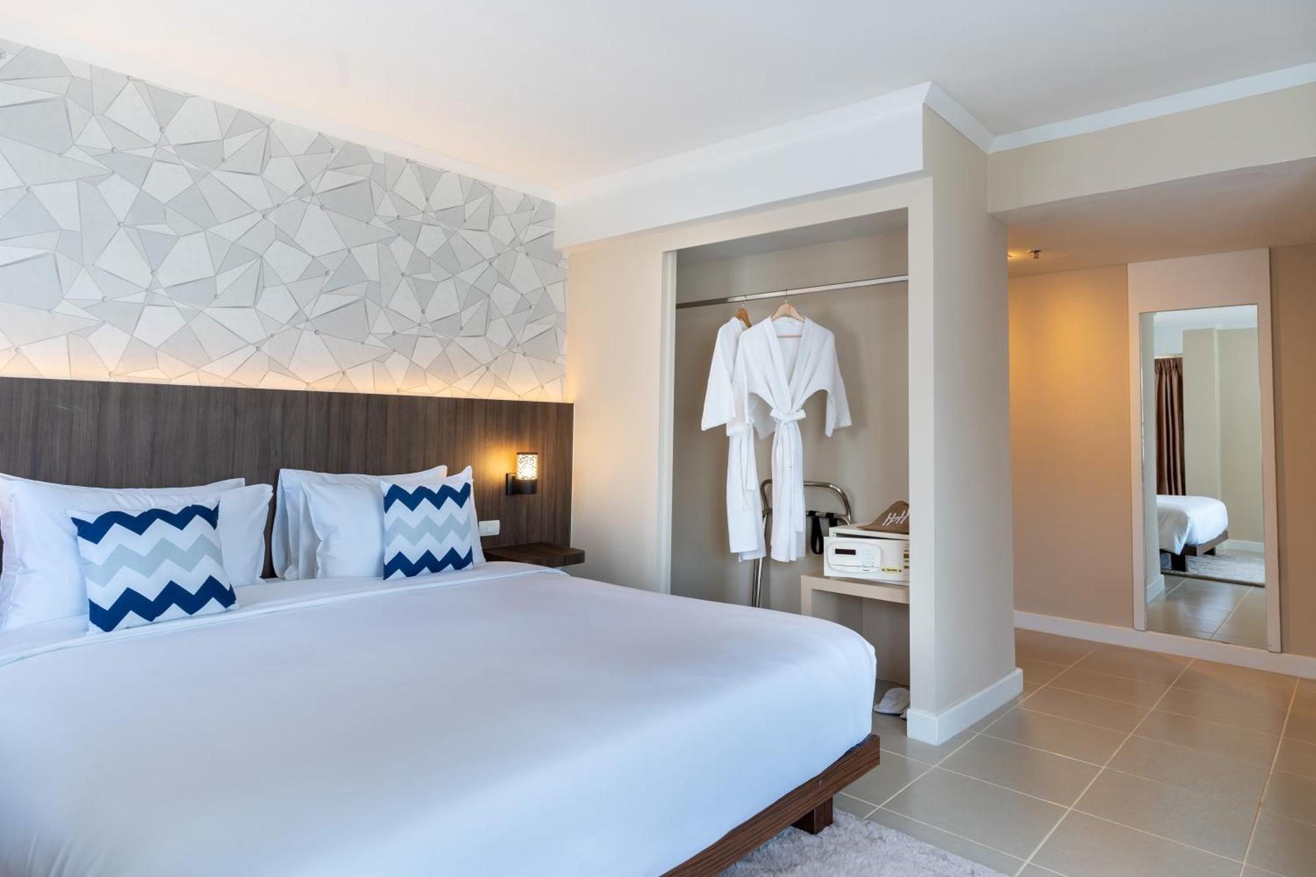 Heeton Concept Hotel Pattaya by Compass Hospitality - Photo 25