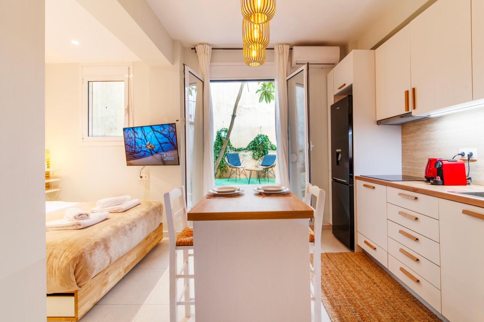 Solonaki Luxury Studio Apt in the heart of Athens - Photo 3