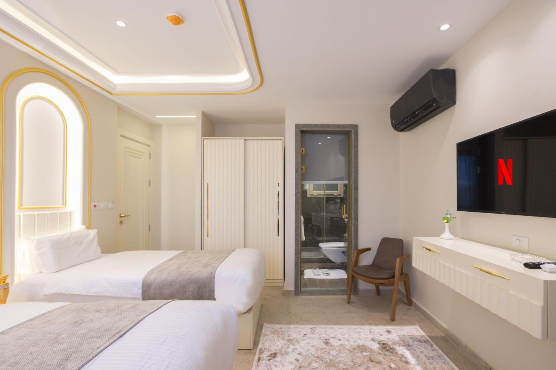 Pyramids Plateau Hotel - Photo 12