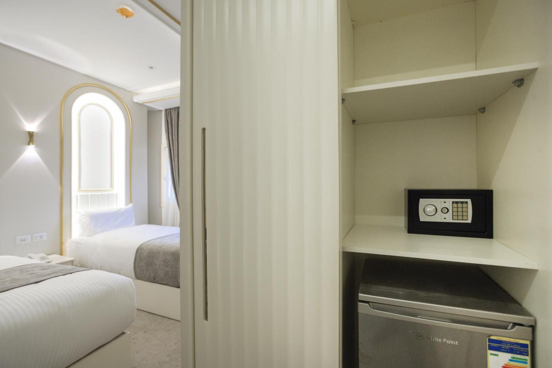 Pyramids Plateau Hotel - Photo 7