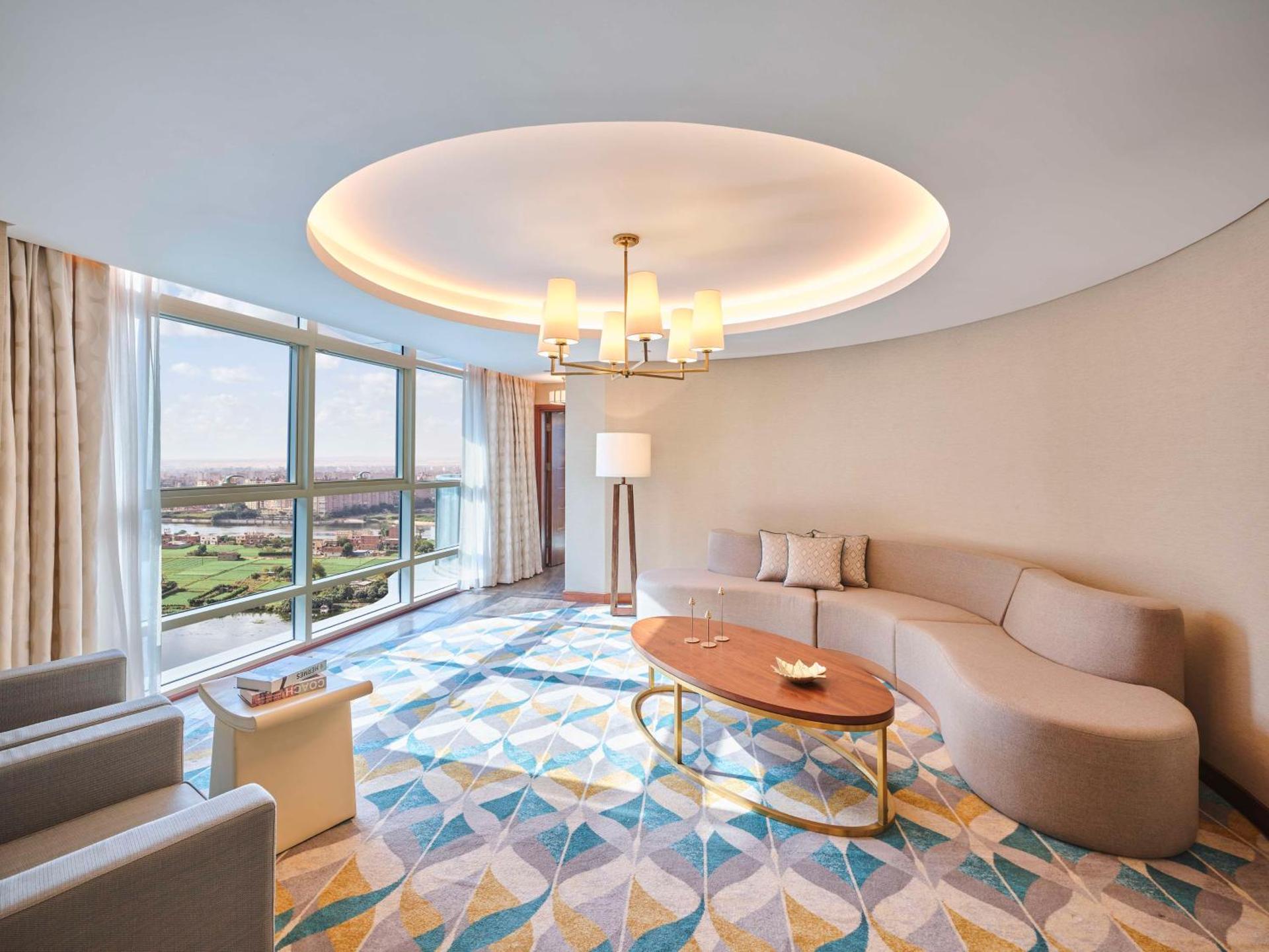 Hilton Cairo Nile Maadi - Photo 16