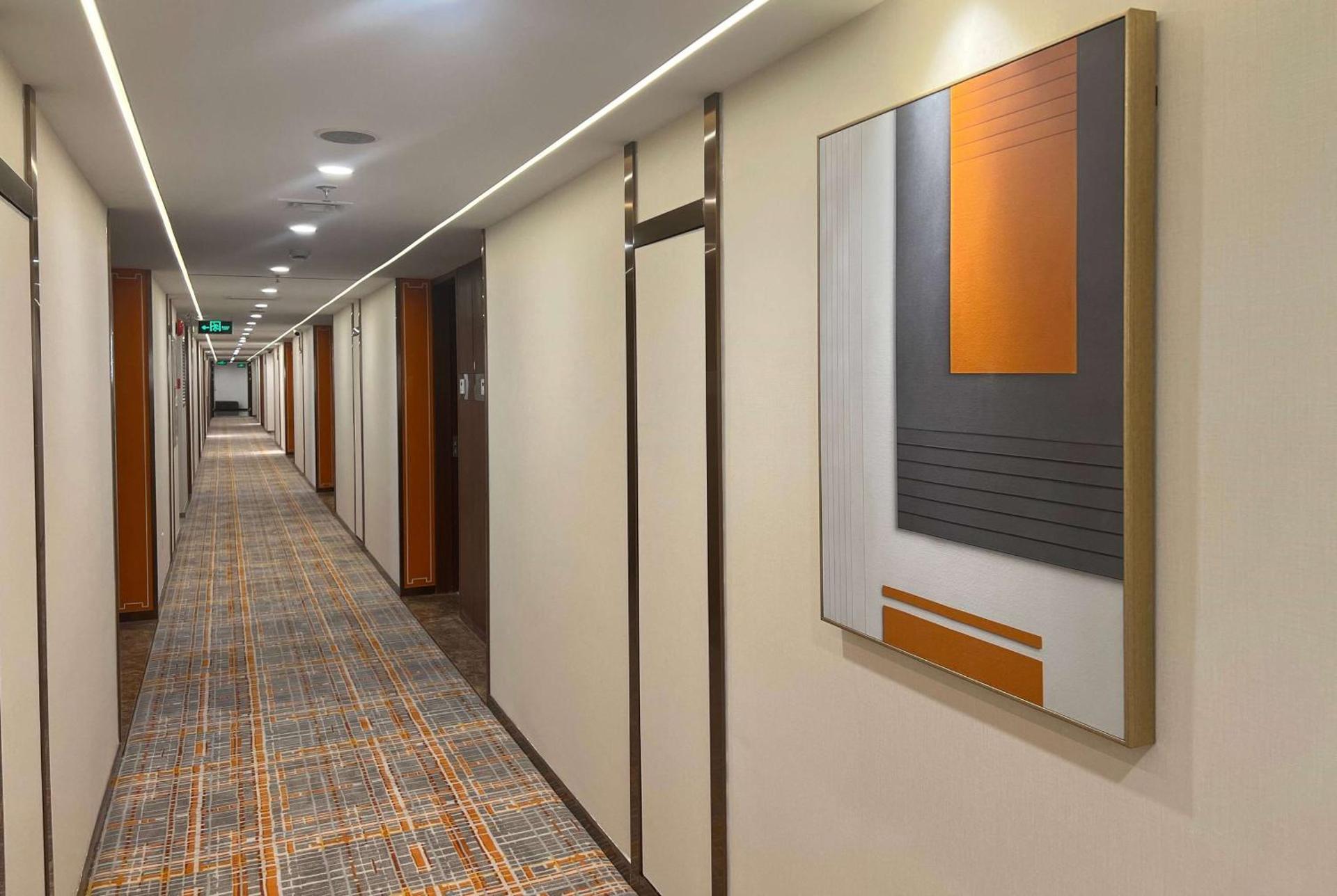 Days Inn Guangzhou - Photo 6