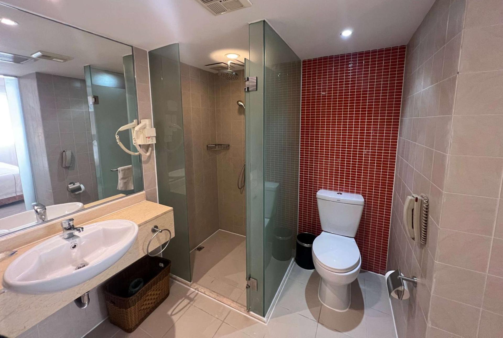 Days Inn Guangzhou - Photo 8