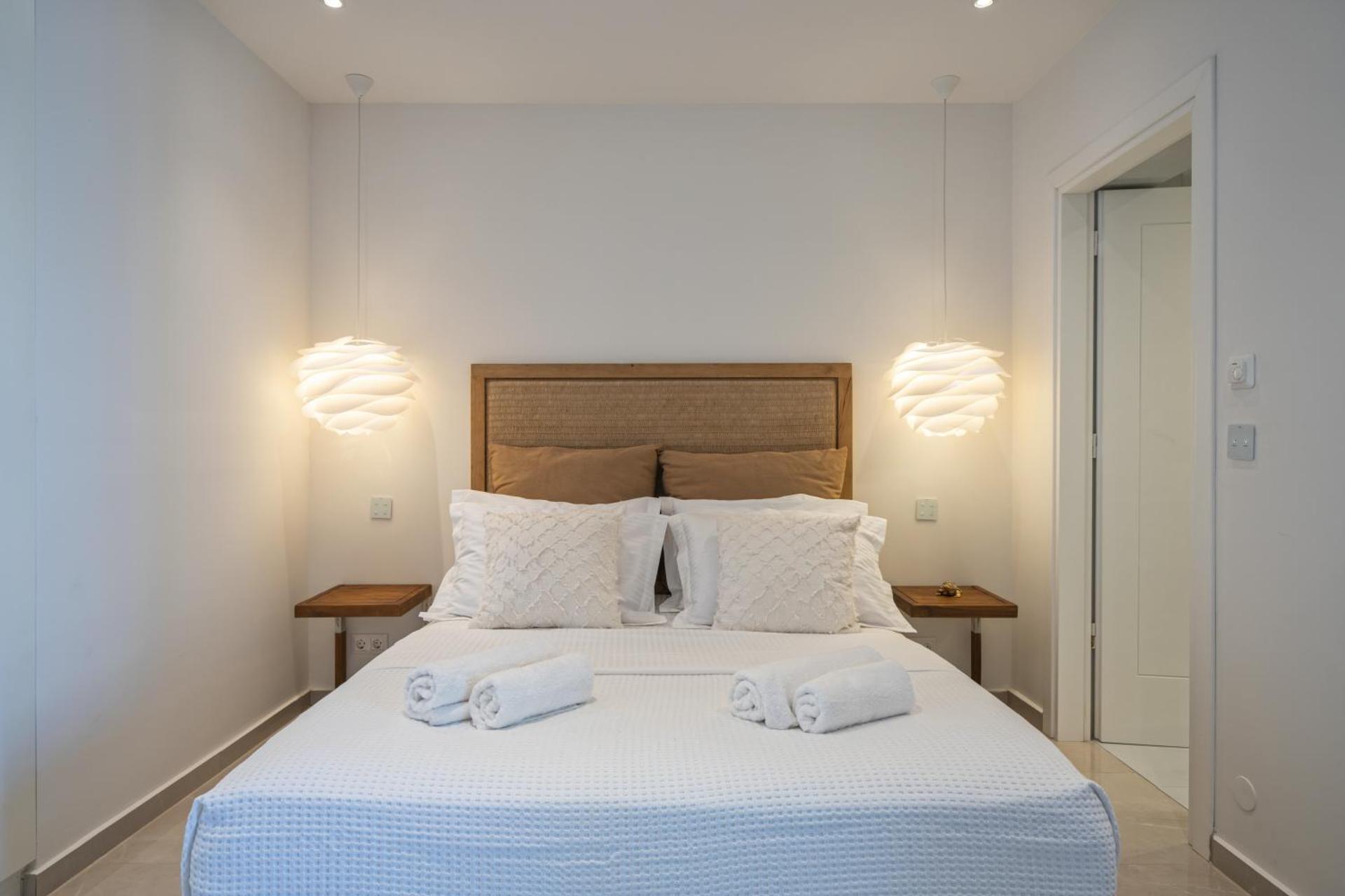 AmphiMatrion Luxury Residence - Photo 56