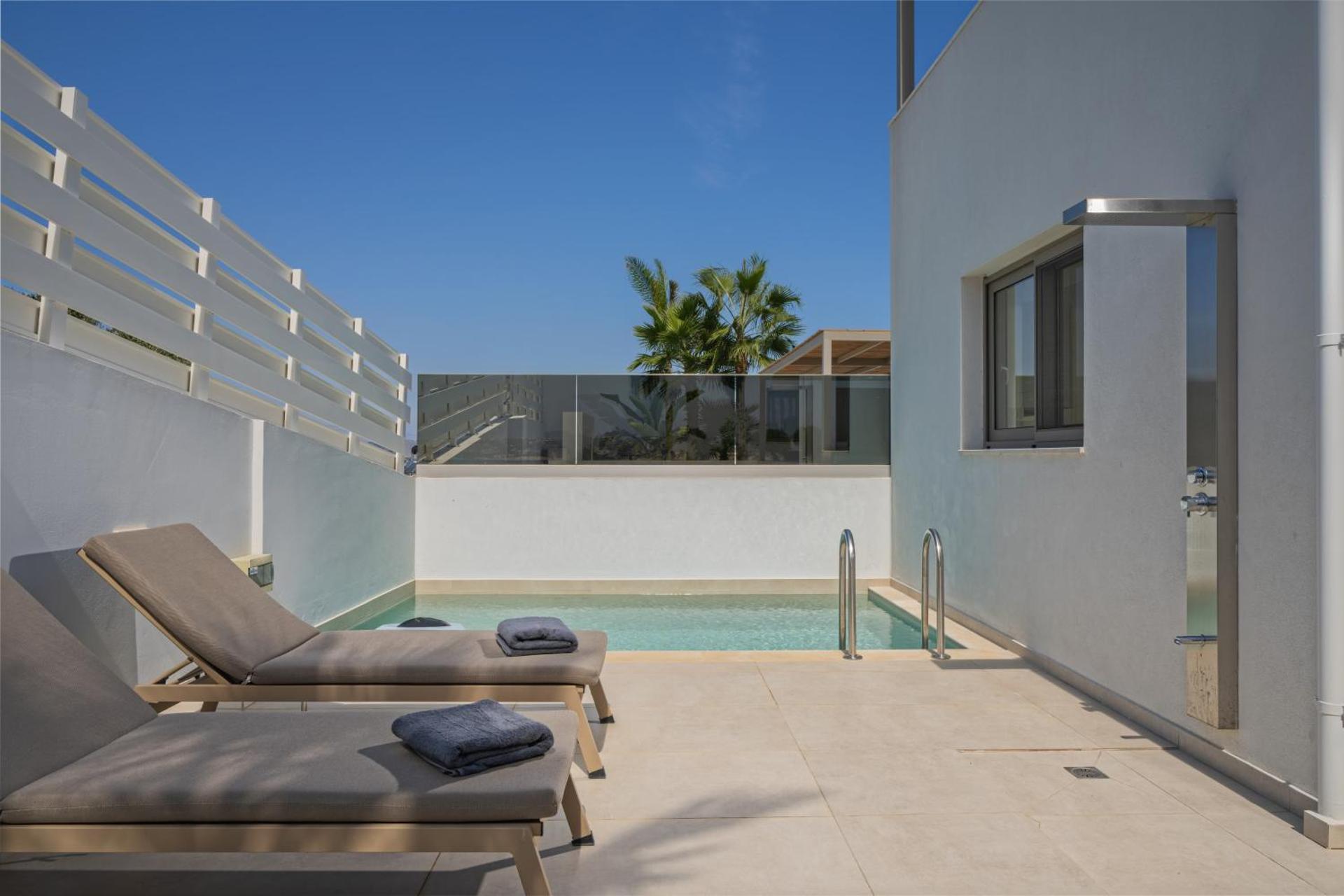 AmphiMatrion Luxury Residence - Photo 60