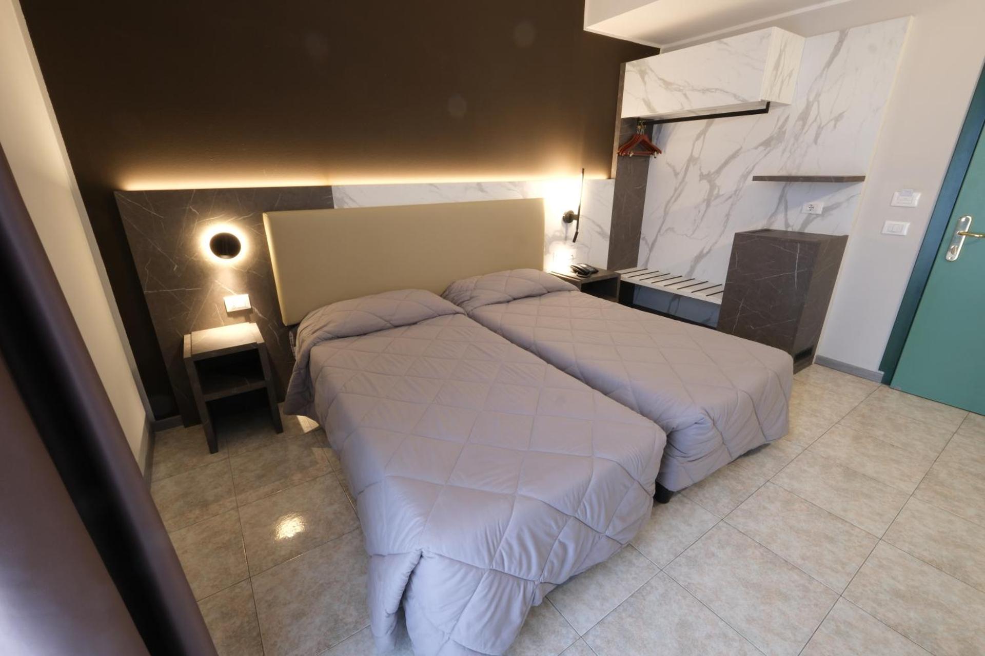 Hotel Mistral - Photo 45