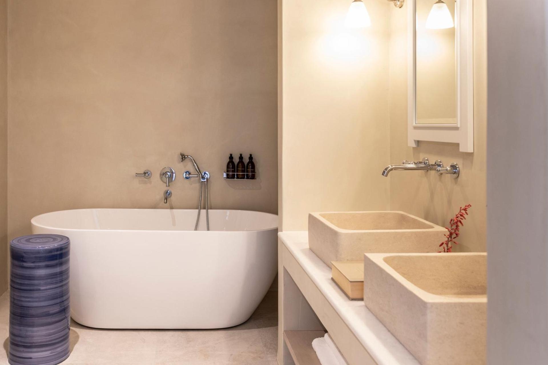 Vedema, a Luxury Collection Resort, Santorini - Photo 37