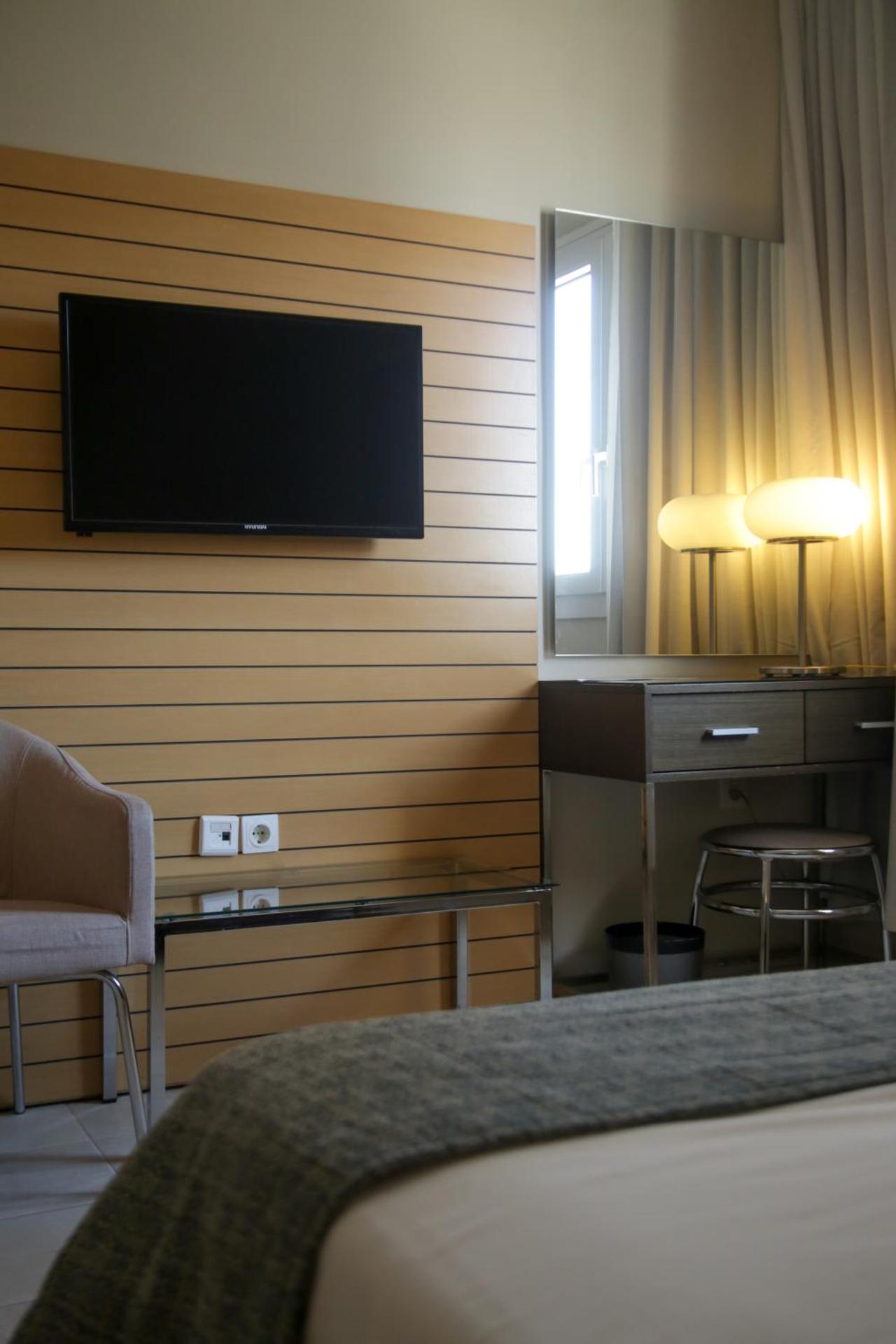 Astoria Hotel Thessaloniki - Photo 129