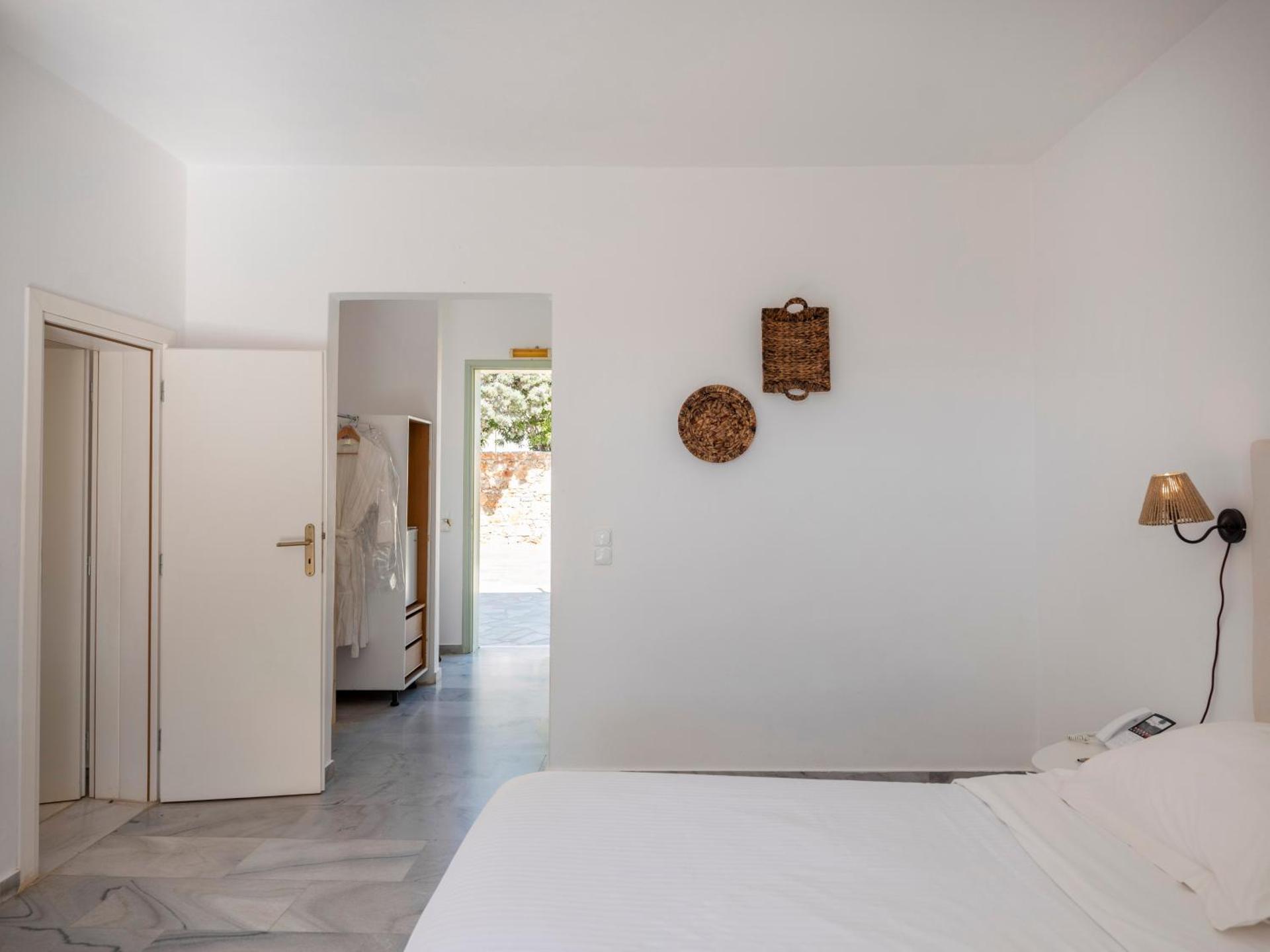 Parosland Hotel - Photo 72