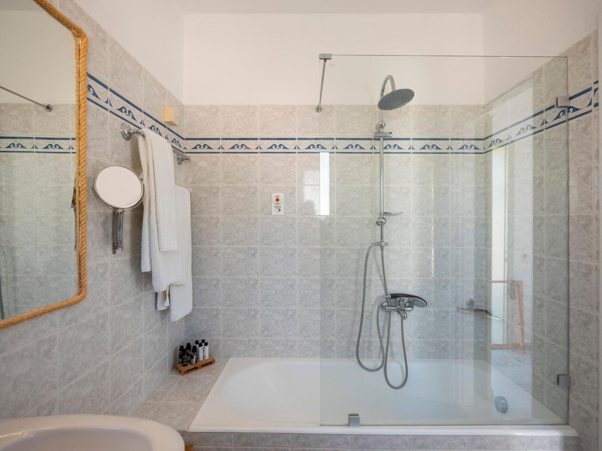 Parosland Hotel - Photo 87