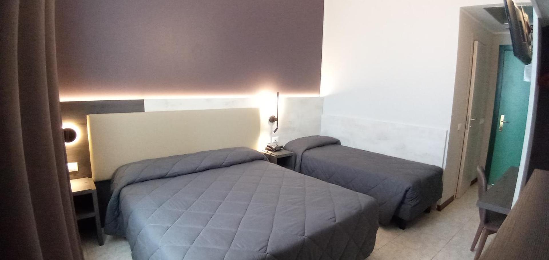 Hotel Mistral - Photo 24
