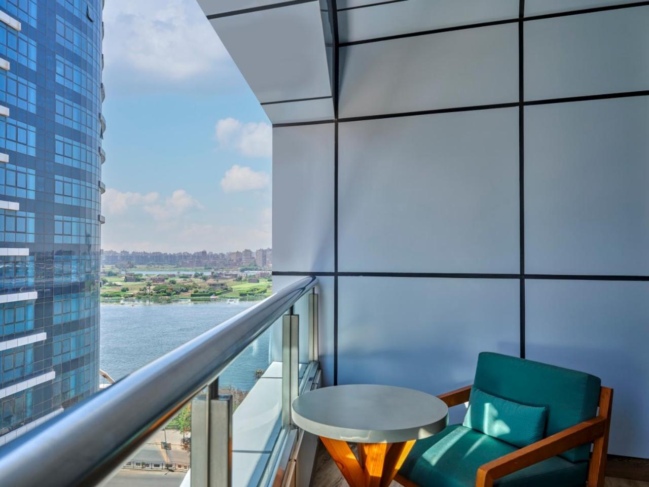 Hilton Cairo Nile Maadi - Photo 13