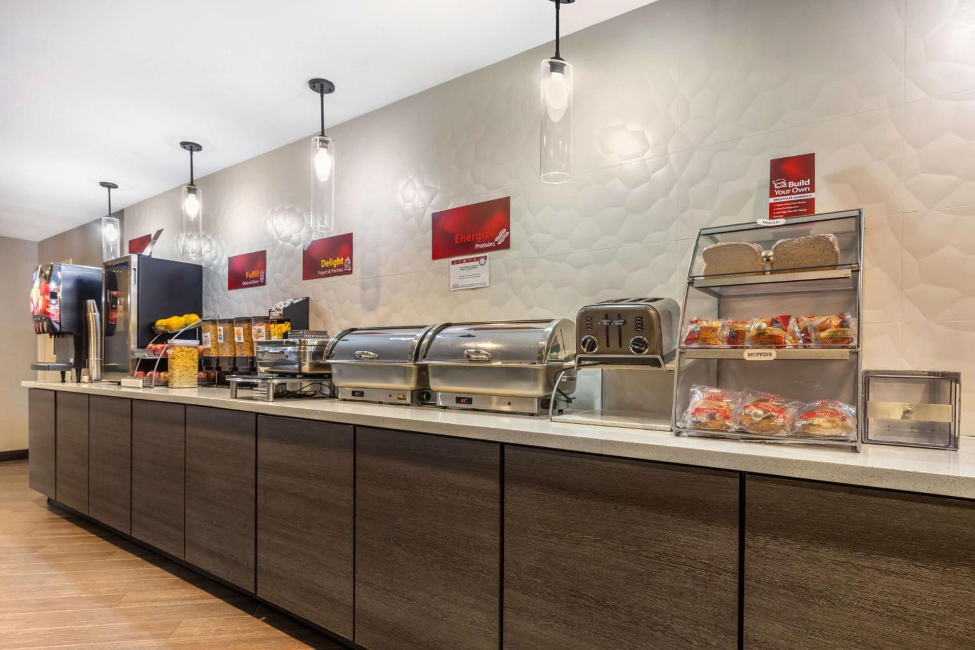 Best Western Plus North Las Vegas Inn & Suites