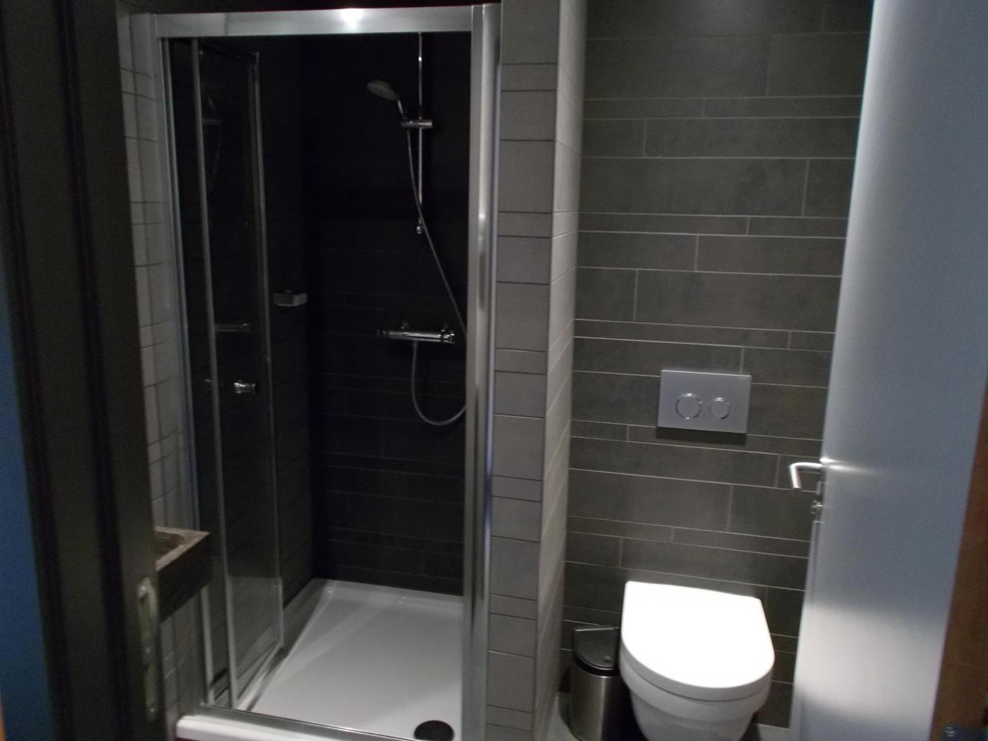 Brxxl 5 City Centre Hostel - Photo 39