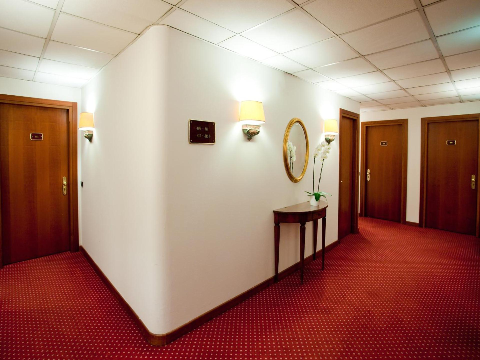 Hotel Marconi - Photo 7