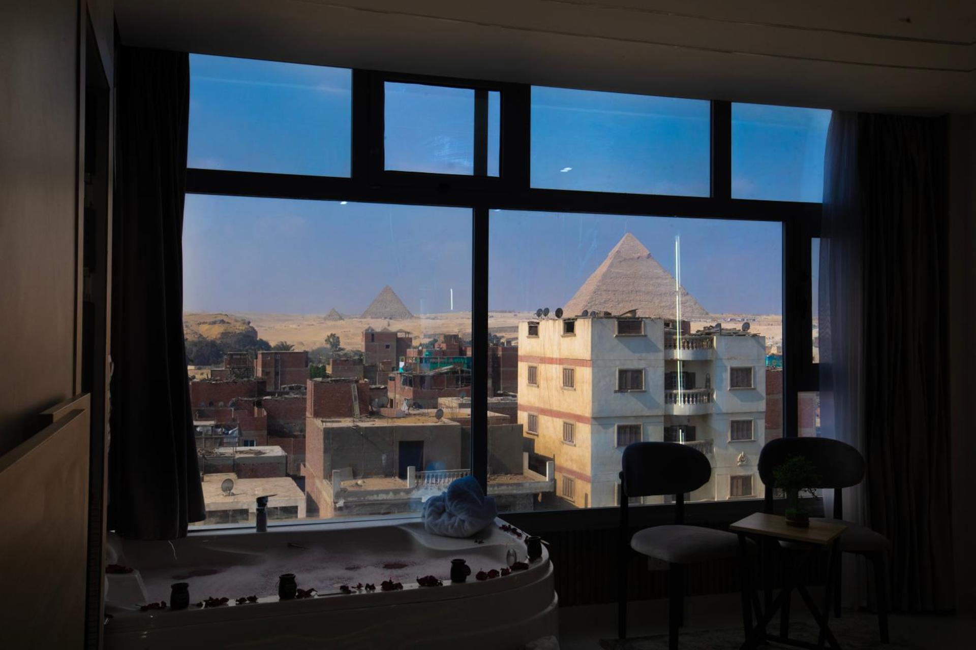 Royal Pyramids View Inn - Photo 47