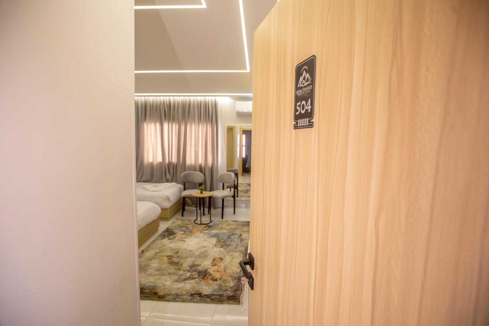 Royal Pyramids View Inn - Photo 27