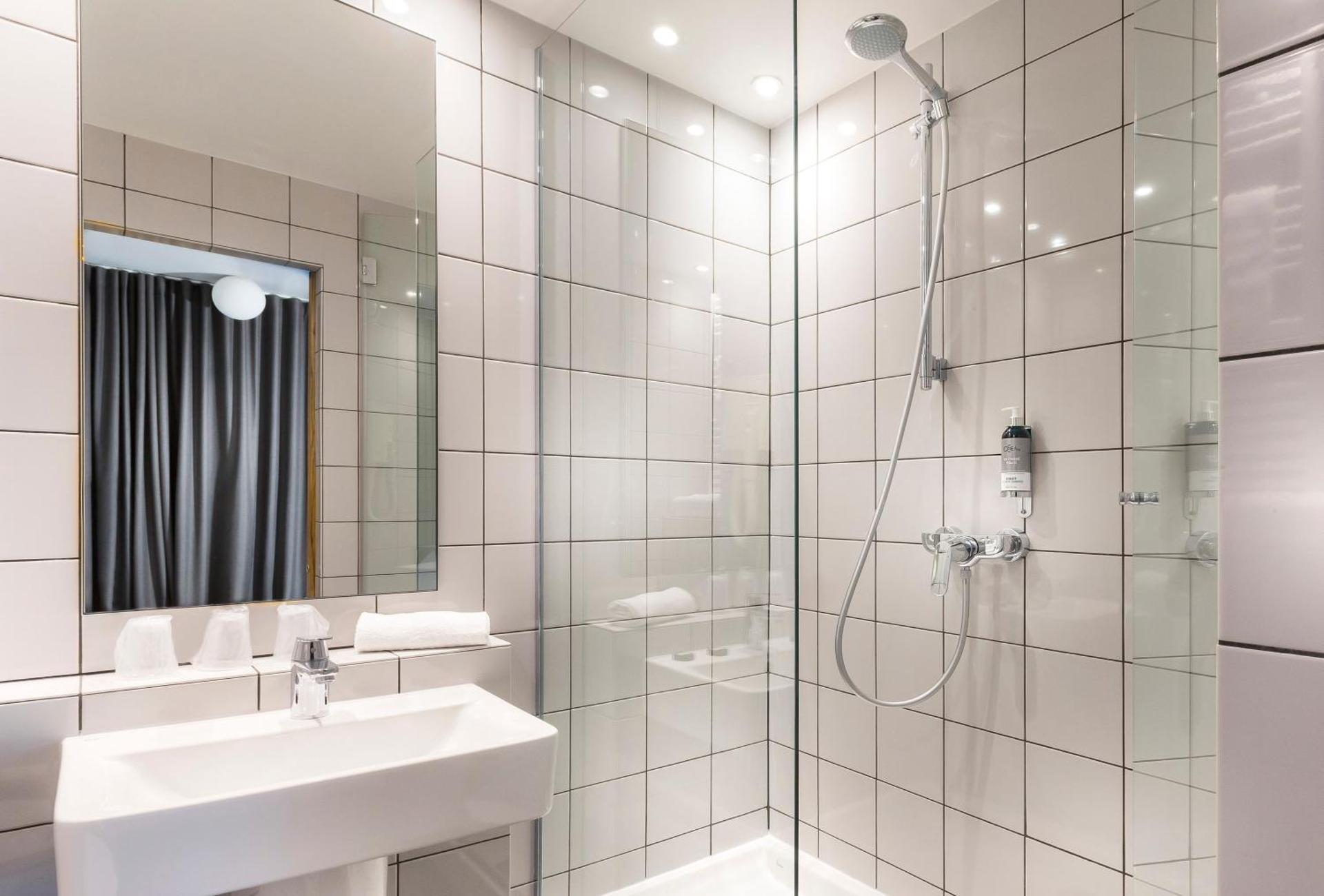 Libertel Gare Du Nord Suede - Photo 38