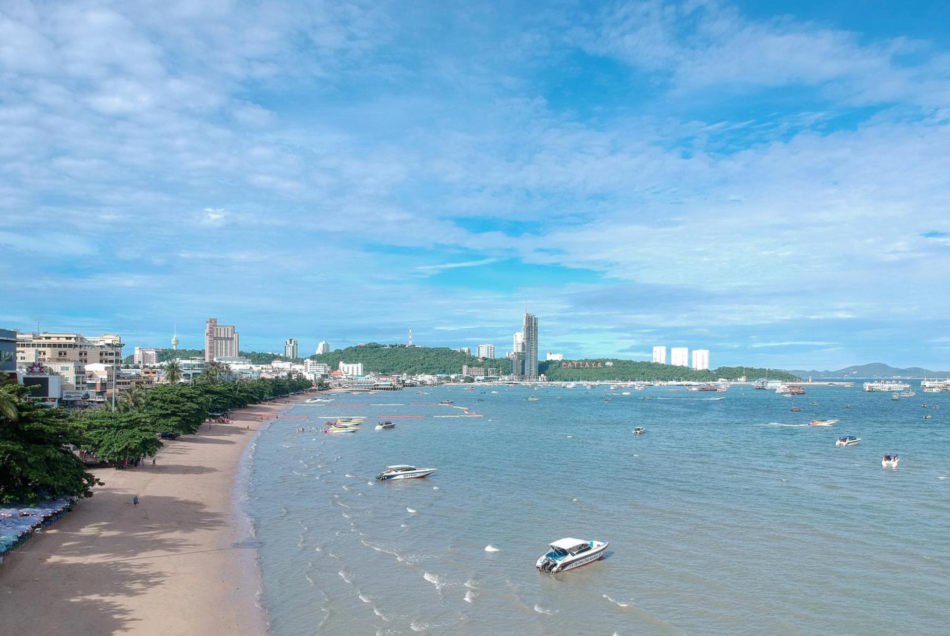 The Bayview Hotel Pattaya - Photo 60