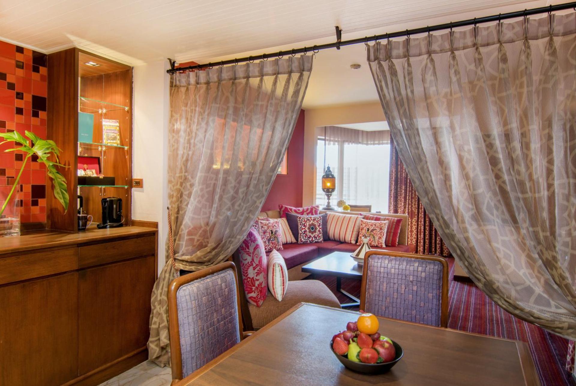 The Bayview Hotel Pattaya - Photo 13