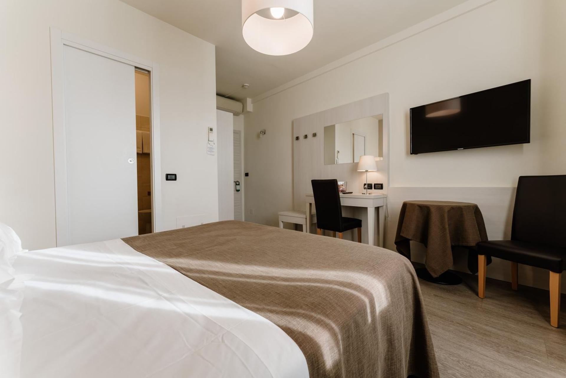 Hotel Eden Salò - Photo 64