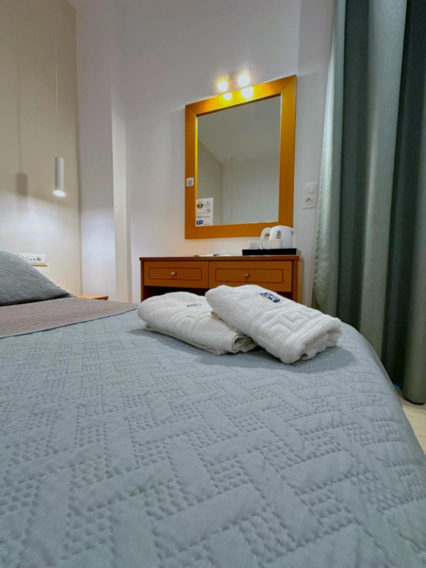 Castro Hotel - Photo 20