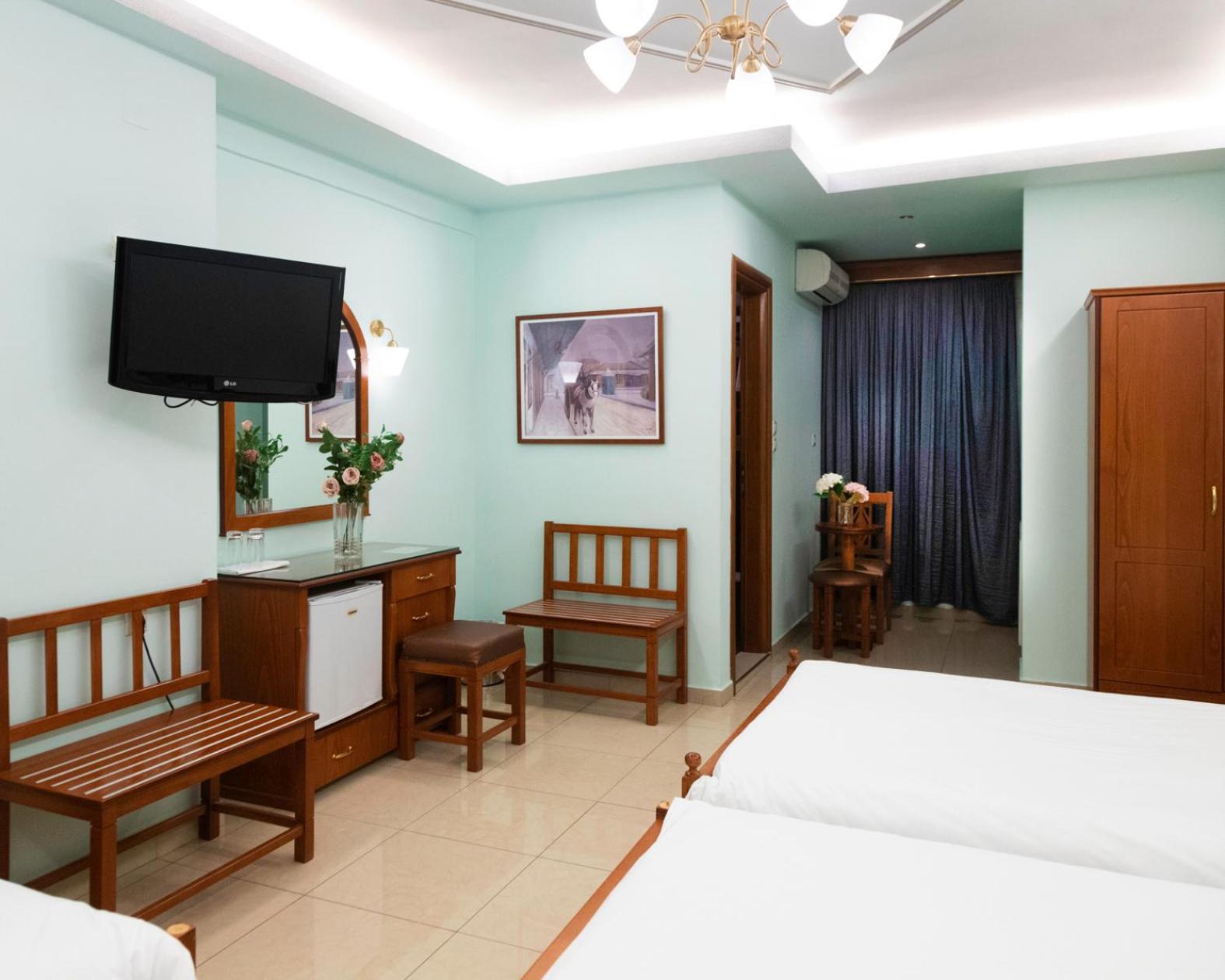 Hotel Avra - Photo 68