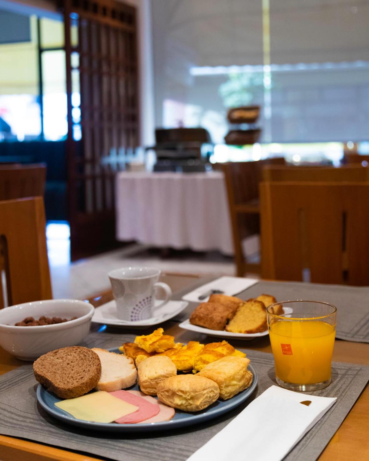 Hotel Avra - Photo 66