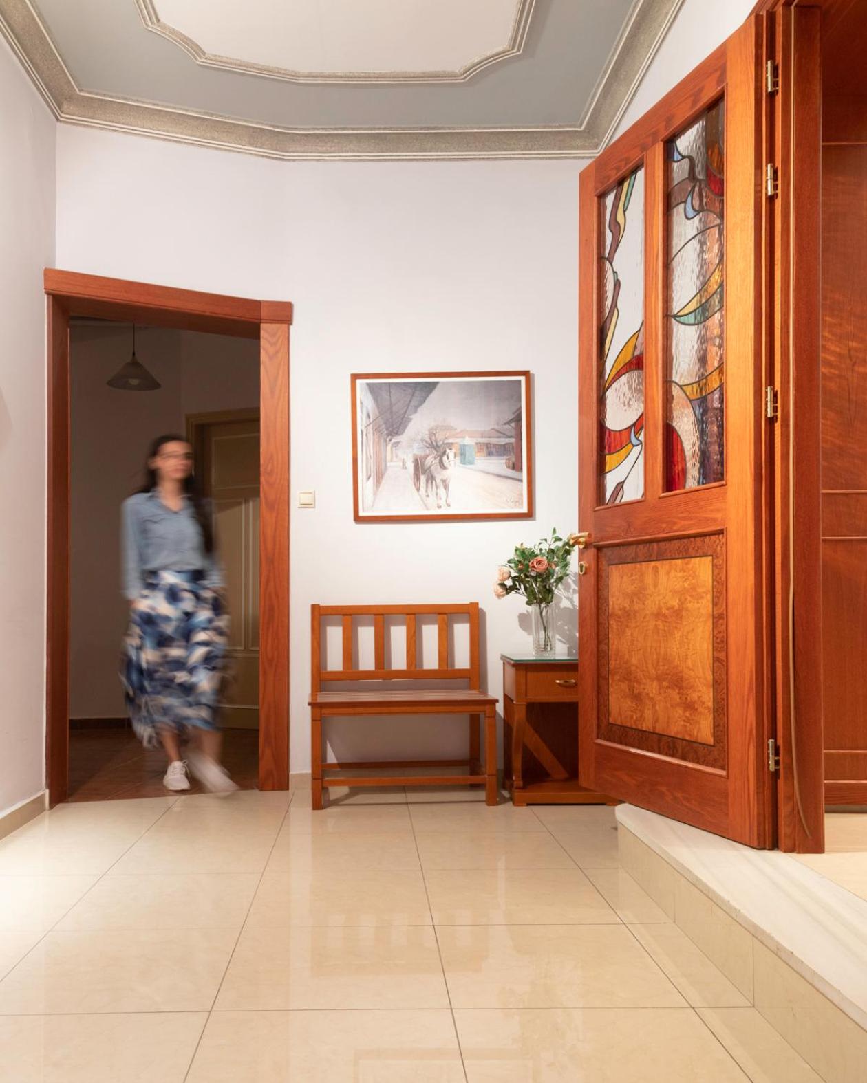 Hotel Avra - Photo 8