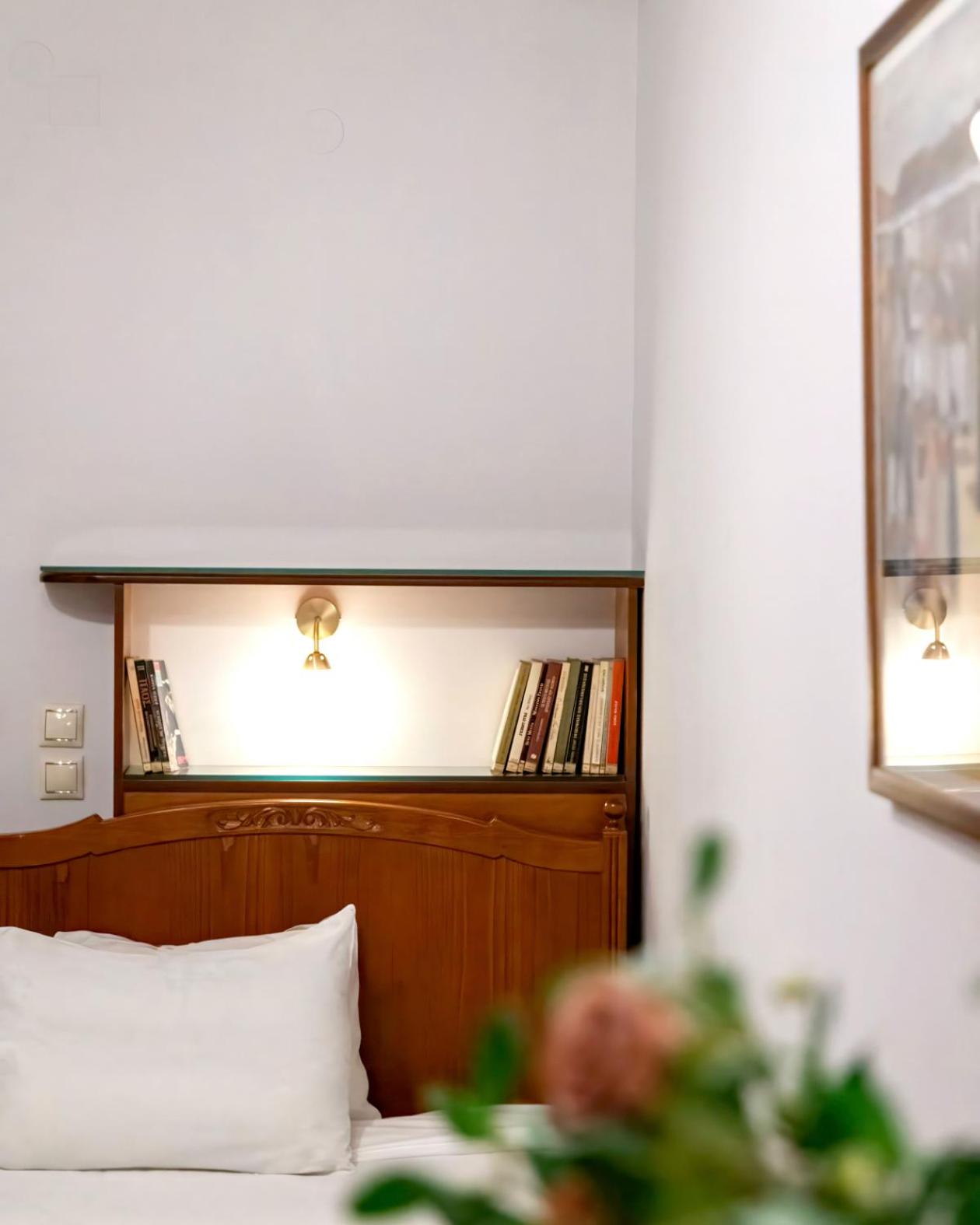 Hotel Avra - Photo 55