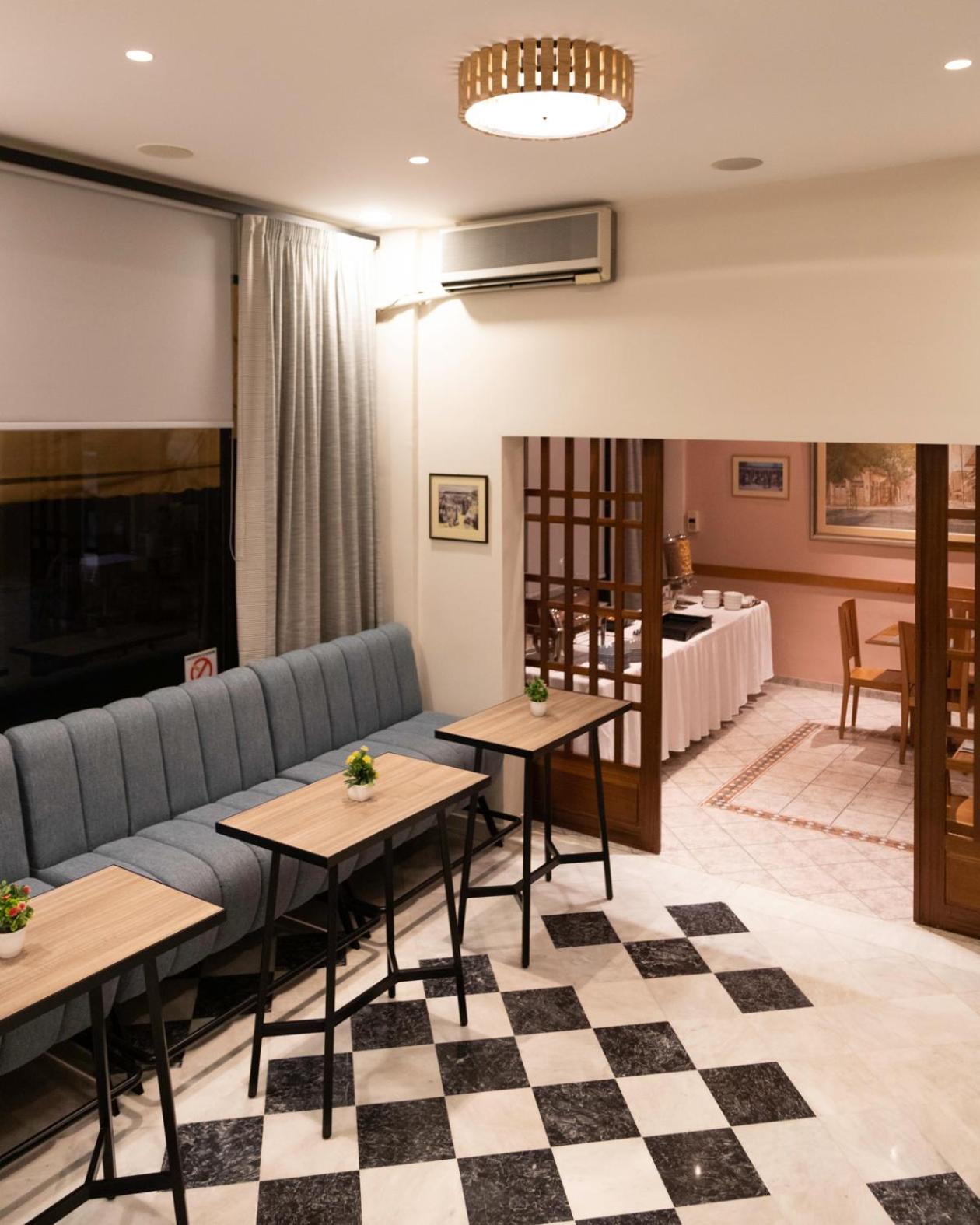 Hotel Avra - Photo 59