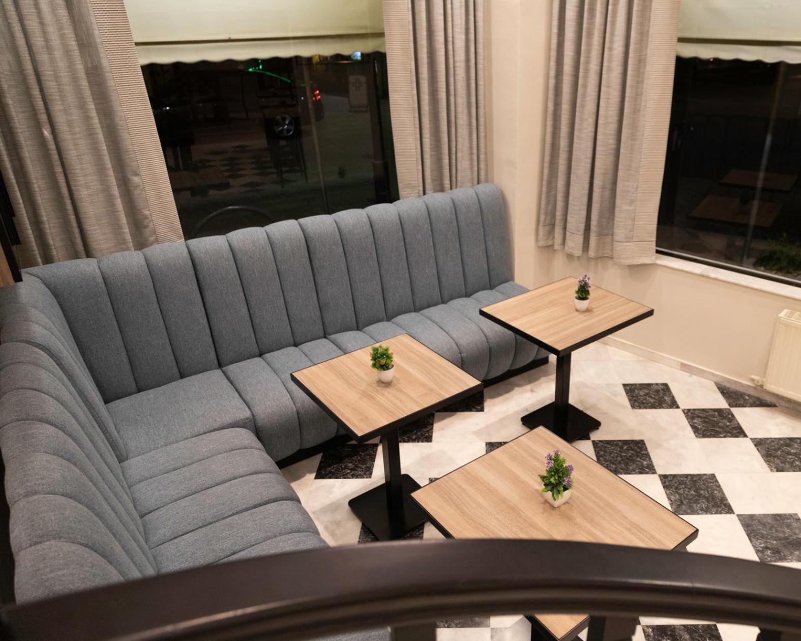 Hotel Avra - Photo 26