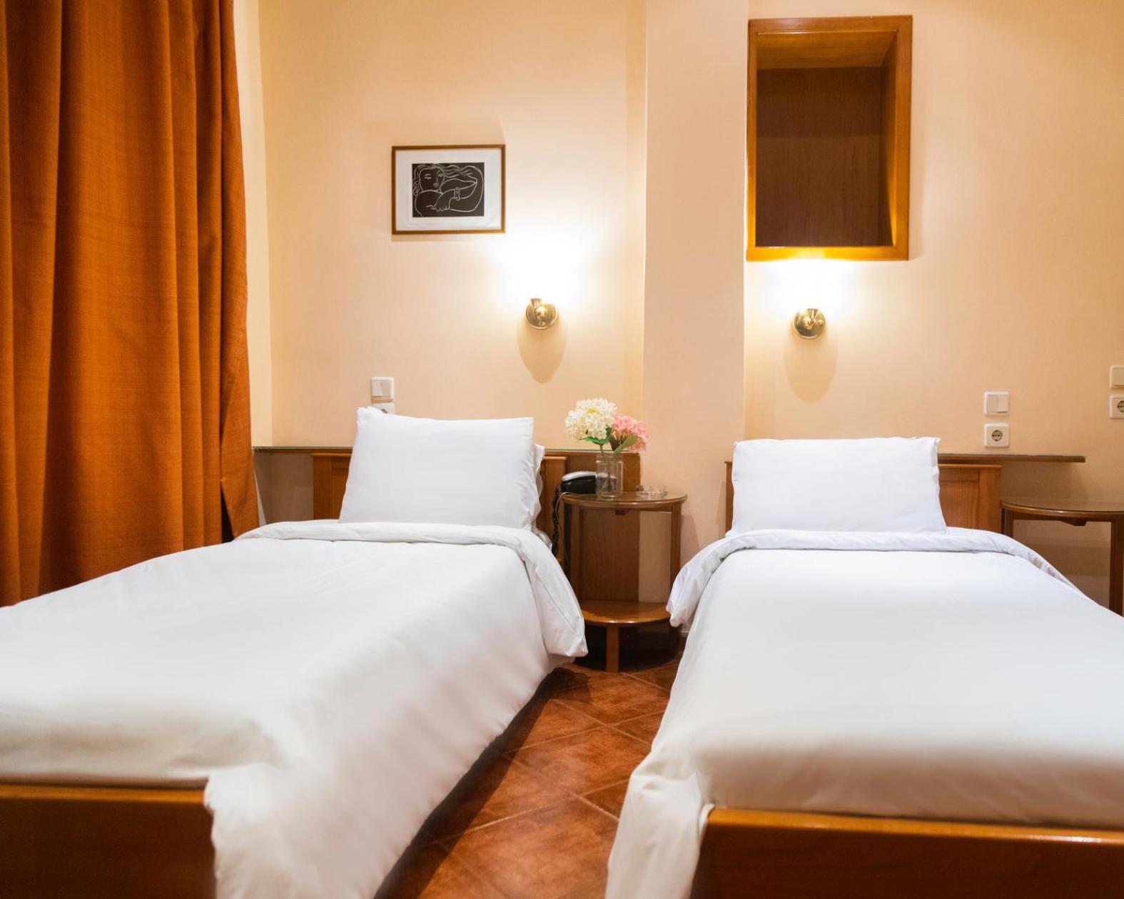 Hotel Avra - Photo 45