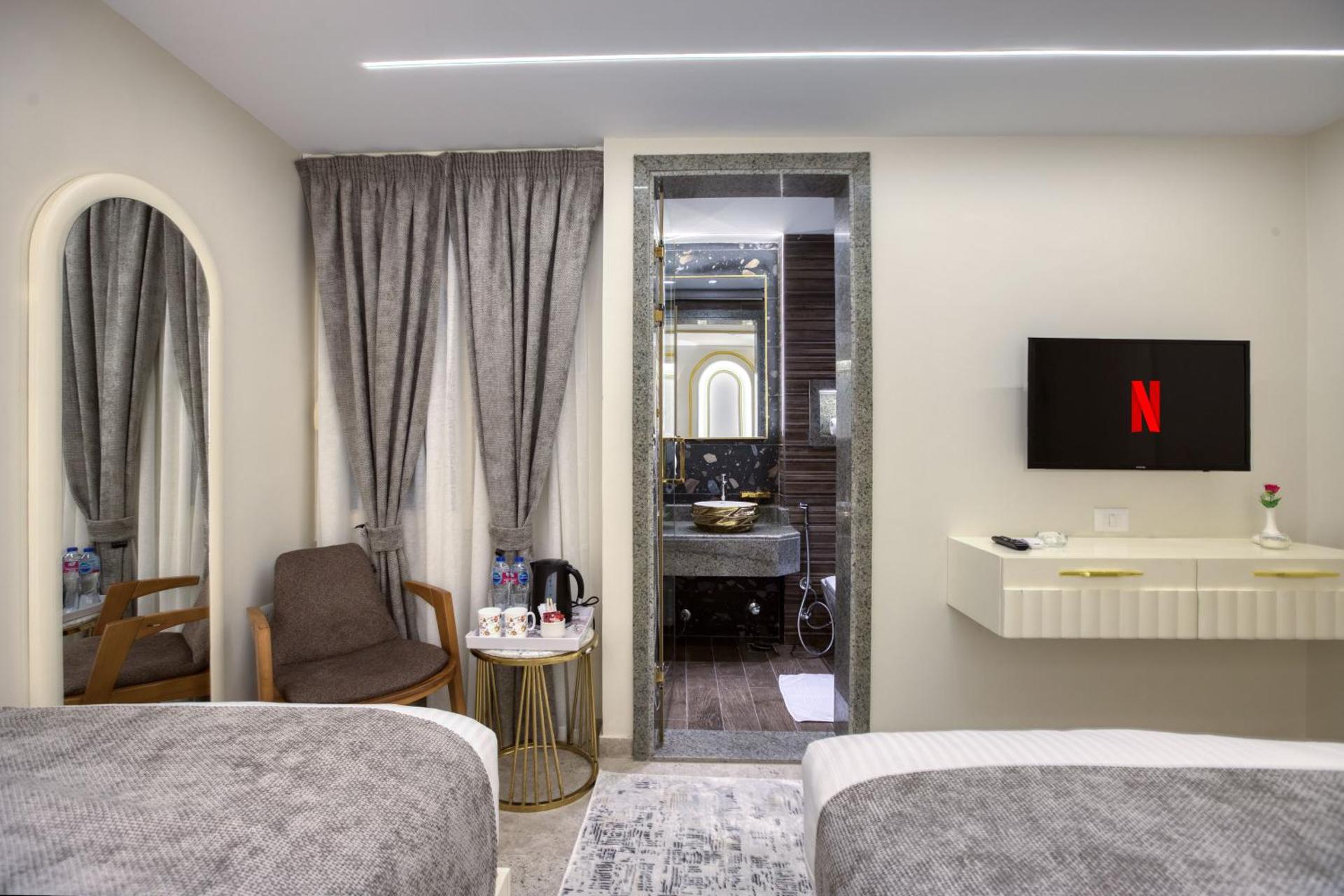 Pyramids Plateau Hotel - Photo 13