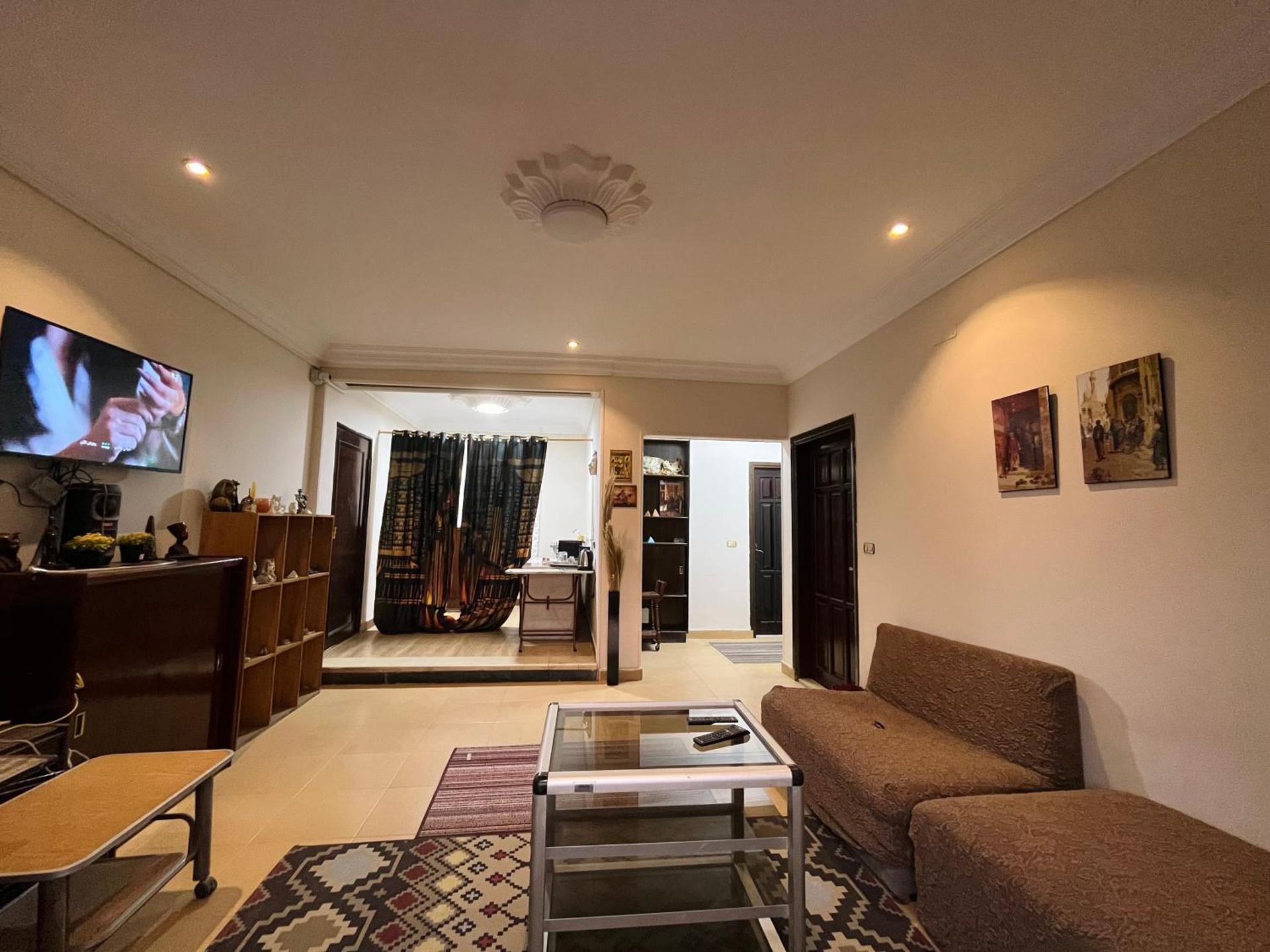 Akh Pyramid Hostel - Photo 28