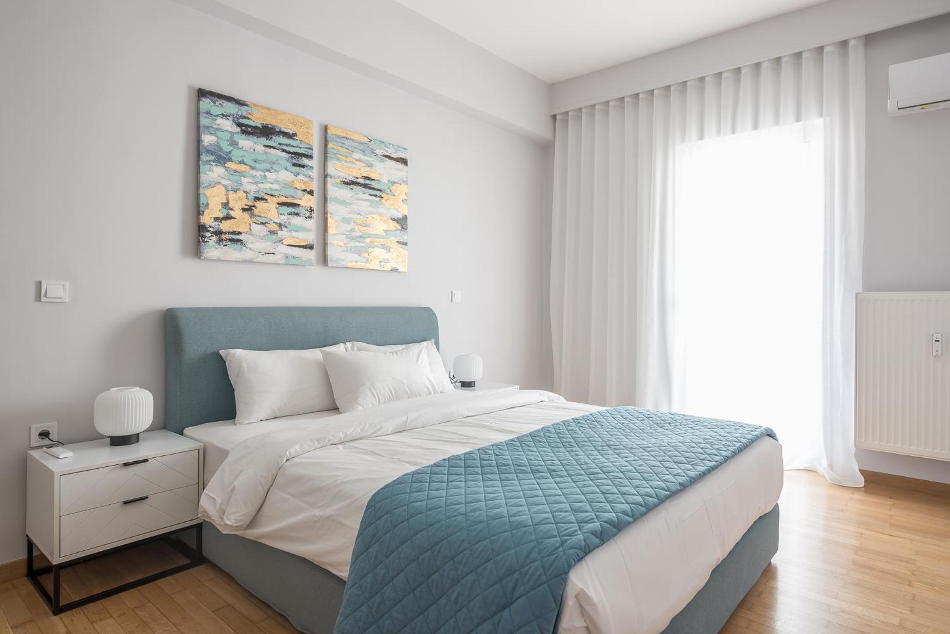 Luxury Athens Living 3BR with Balcony - Photo 33